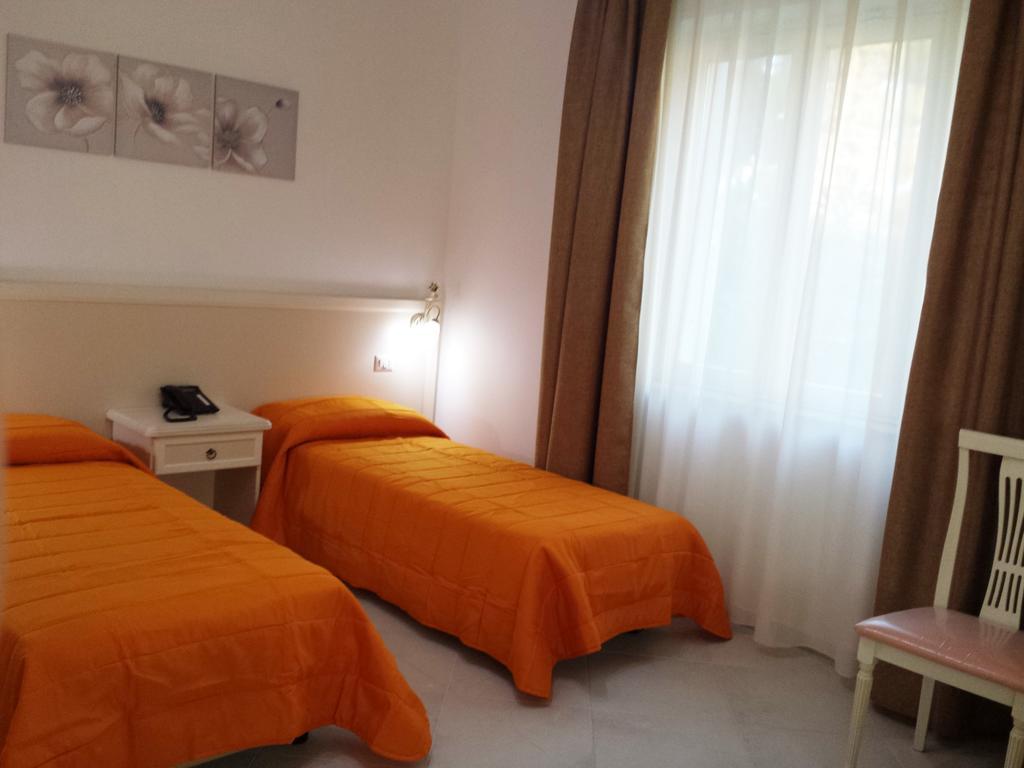 Afrodite Otel Scalea Dış mekan fotoğraf