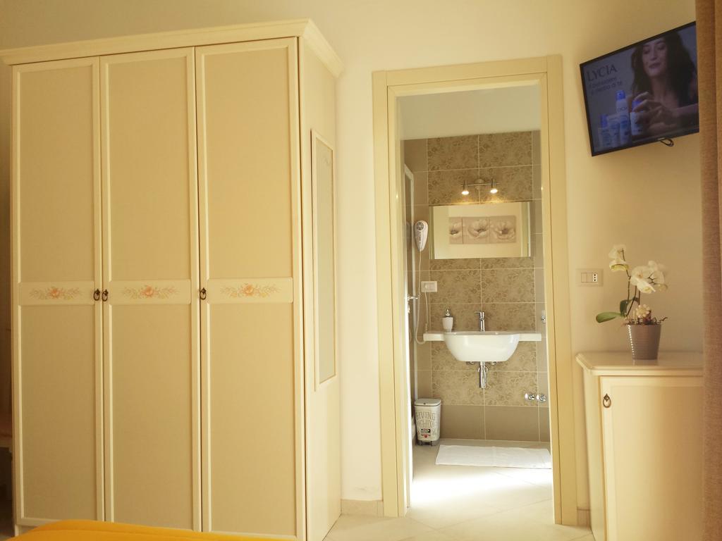 Afrodite Otel Scalea Dış mekan fotoğraf