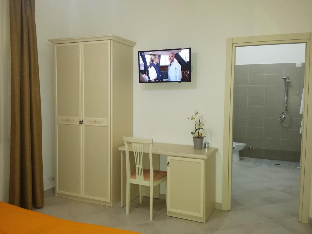 Afrodite Otel Scalea Dış mekan fotoğraf