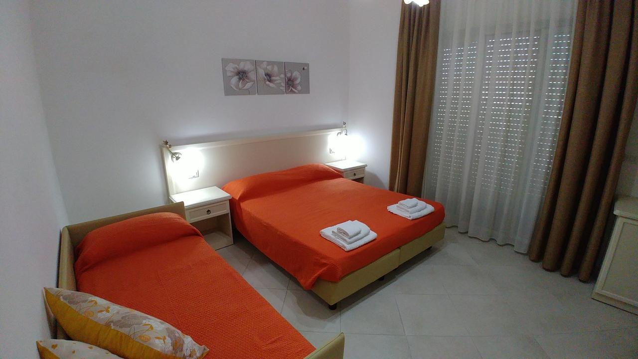 Afrodite Otel Scalea Dış mekan fotoğraf