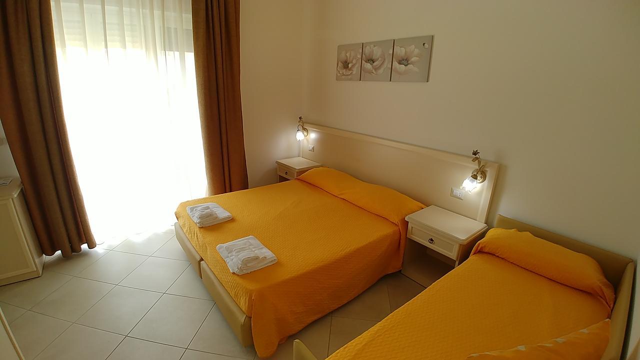 Afrodite Otel Scalea Dış mekan fotoğraf